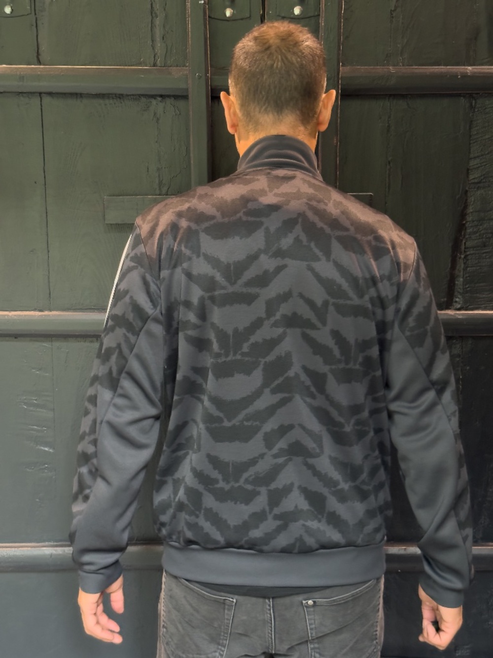 Adidas Track jacket - Picture 6 of 9